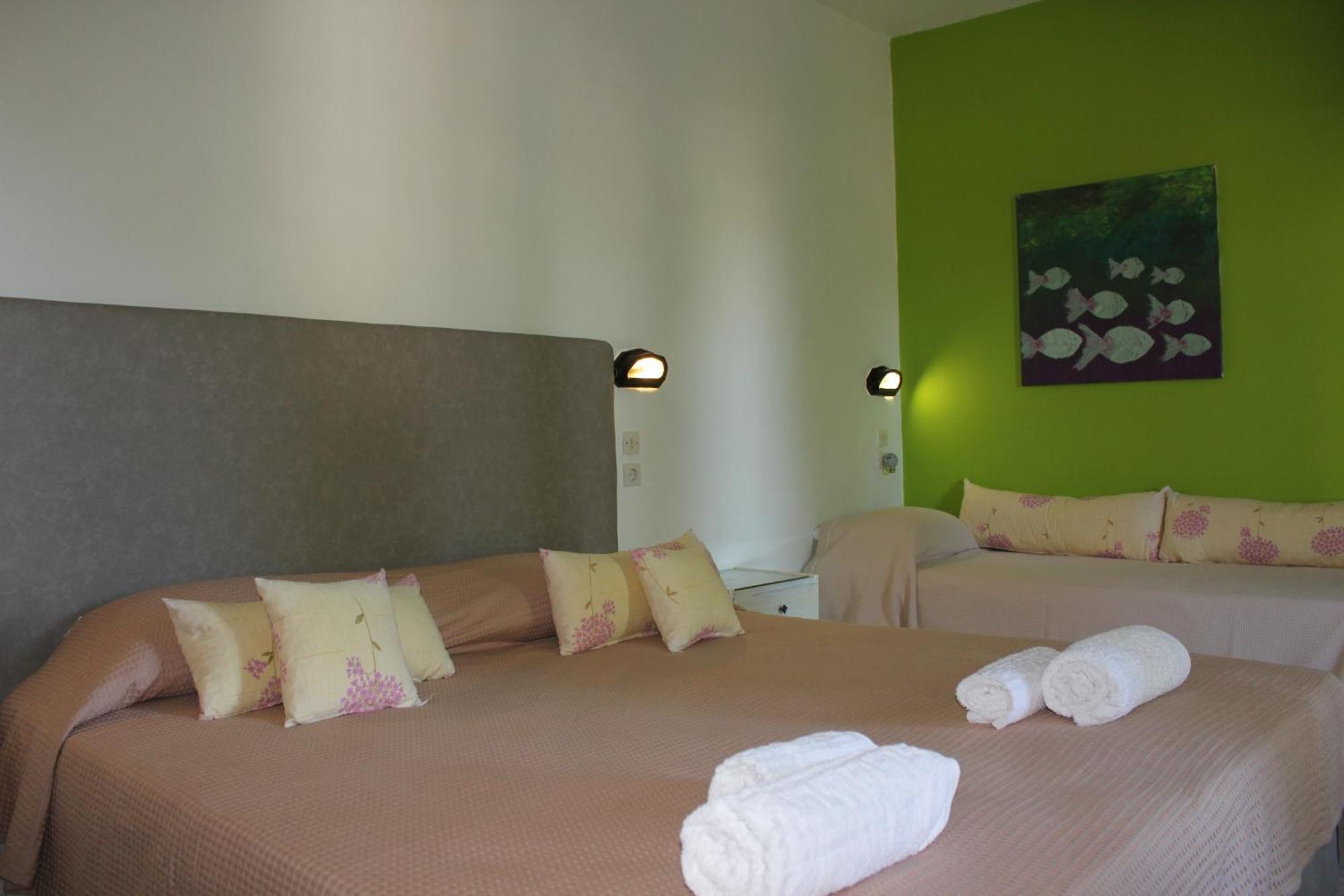 John Mary Aparthotel ฟาลิรากี ห้อง รูปภาพ